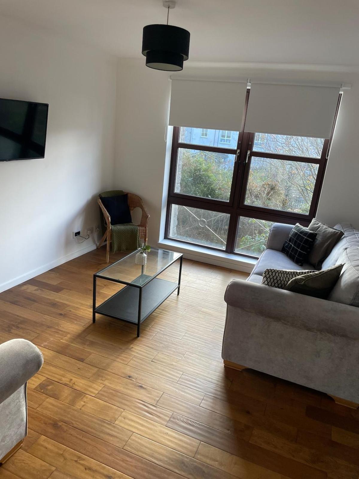 5 Roslin Place Apartment *